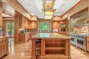 13150 SW Iron Mountain Blvd, Portland, OR 97219 - Photo 17