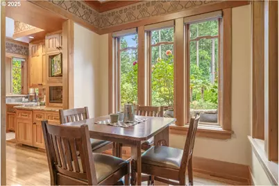 13150 SW Iron Mountain Blvd, Portland, OR 97219 - Photo 19