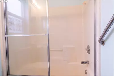1000 S McKern Ct #125, Newberg, OR 97132 - Photo 25