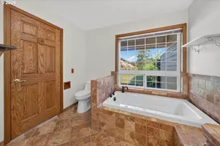 269 Bailey Dr, Roseburg, OR 97471 - Photo 11