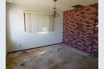 1336 Franklin St, Lebanon, OR 97355 - Photo 19
