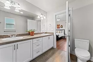 1520 SE 87th Ave SE, Portland, OR 97216 - Photo 31