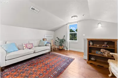 1520 SE 87th Ave SE, Portland, OR 97216 - Photo 35