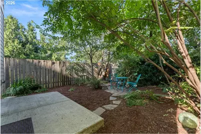 1520 SE 87th Ave SE, Portland, OR 97216 - Photo 37