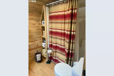 19021 Alpine Breeze Way, Crescent Lake, OR 97733 - Photo 19