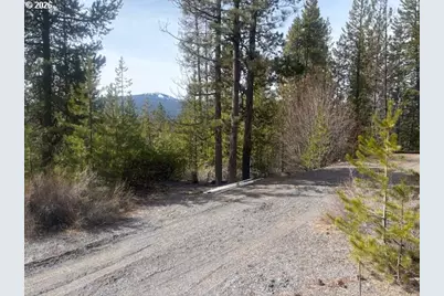 19021 Alpine Breeze Way, Crescent Lake, OR 97733 - Photo 31