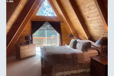 19021 Alpine Breeze Way, Crescent Lake, OR 97733 - Photo 25