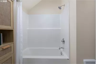 784 SW 28th Ct, Lincoln City, OR 97367 - Photo 25