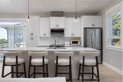784 SW 28th Ct, Lincoln City, OR 97367 - Photo 13