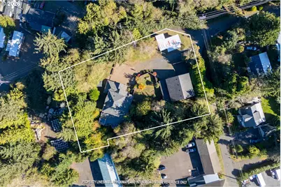 65 SE Schoolhouse St, Depoe Bay, OR 97341 - Photo 11