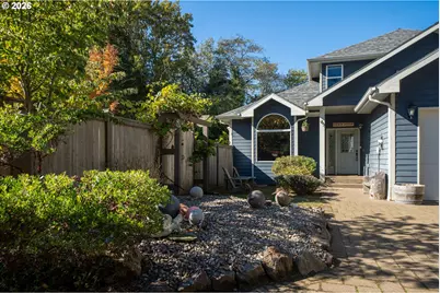 65 SE Schoolhouse St, Depoe Bay, OR 97341 - Photo 3