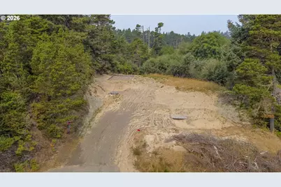 88230 Leeward Dr, Florence, OR 97439 - Photo 1
