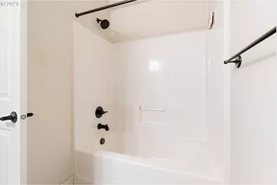 15664 SW Ivory St, Beaverton, OR 97007 - Photo 21