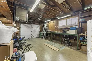 1060 Garfield Ave, Coos Bay, OR 97420 - Photo 7