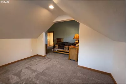 125 Melgard Ct, Detroit, OR 97342 - Photo 15