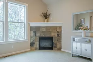 21022 Jenny Marie Ln, Aurora, OR 97002 - Photo 23