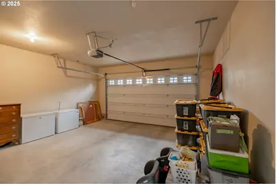 21022 Jenny Marie Ln, Aurora, OR 97002 - Photo 41