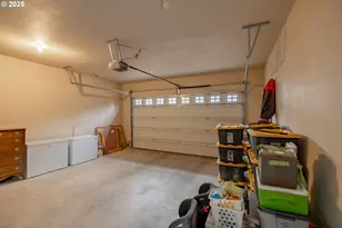 21022 Jenny Marie Ln, Aurora, OR 97002 - Photo 41