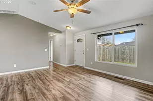 634 S Sunrise Dr, Jefferson, OR 97352 - Photo 9