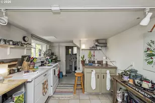 2204 NE 7th Ave, Portland, OR 97212 - Photo 35