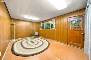 13236 NE Shaver St, Portland, OR 97230 - Photo 19