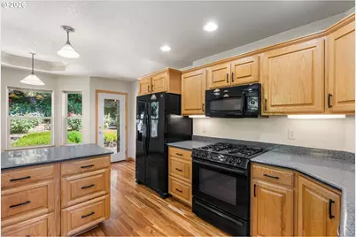 3690 Arrowhead Ave, Hood River, OR 97031 - Photo 17