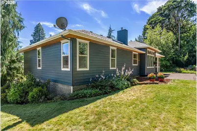 3690 Arrowhead Ave, Hood River, OR 97031 - Photo 9