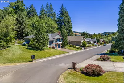 3690 Arrowhead Ave, Hood River, OR 97031 - Photo 3