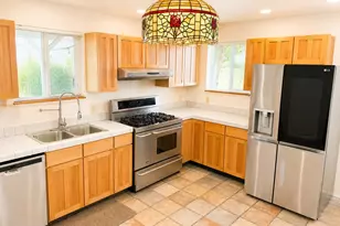 925 Front St, Gardiner, OR 97441 - Photo 7