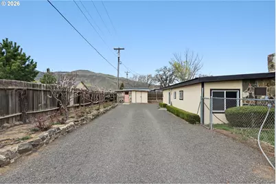 515 Columbia Ave, Roosevelt, WA 99356 - Photo 35