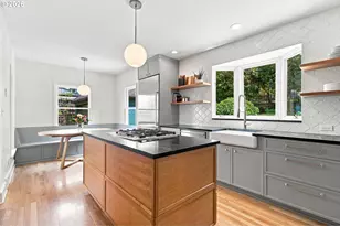 526 SE 65th Ave, Portland, OR 97215 - Photo 17
