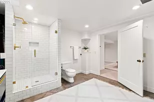 526 SE 65th Ave, Portland, OR 97215 - Photo 37