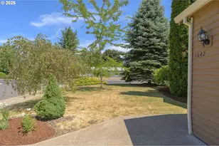 1642 SW Tamarack St, McMinnville, OR 97128 - Photo 7