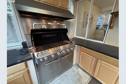 890 Alvina St SE, Salem, OR 97306 - Photo 25