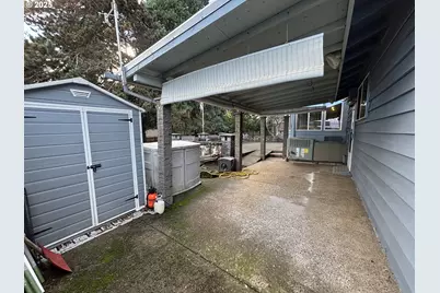 890 Alvina St SE, Salem, OR 97306 - Photo 41