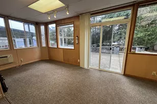 890 Alvina St SE, Salem, OR 97306 - Photo 23