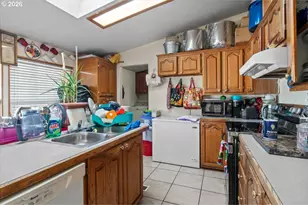 786 Hoffman Rd, Salem, OR 97301 - Photo 17