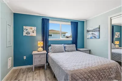 1214 Moore St, Brookings, OR 97415 - Photo 17