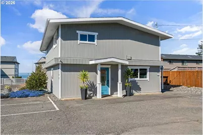 1214 Moore St, Brookings, OR 97415 - Photo 1