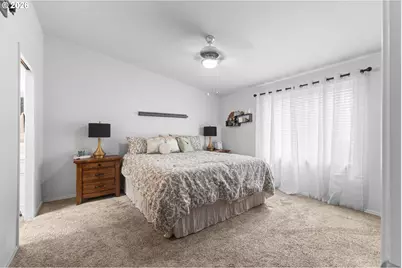 2134 Lynne Dr, North Bend, OR 97459 - Photo 19