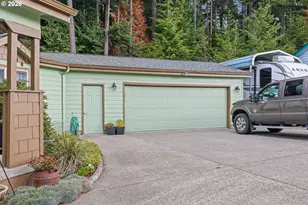 2134 Lynne Dr, North Bend, OR 97459 - Photo 29