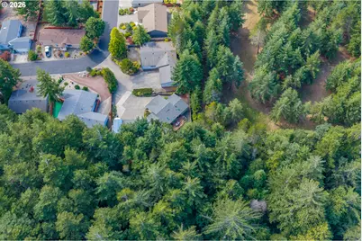 2134 Lynne Dr, North Bend, OR 97459 - Photo 45