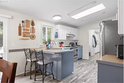 2134 Lynne Dr, North Bend, OR 97459 - Photo 11