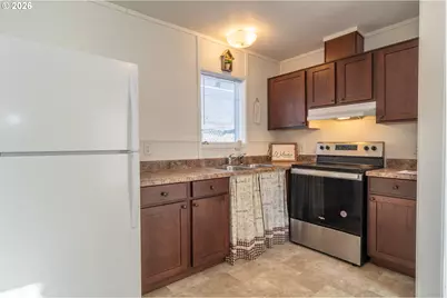 5000 NE Stephens St #40, Roseburg, OR 97470 - Photo 15