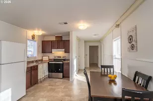 5000 NE Stephens St, Roseburg, OR 97470 - Photo 13