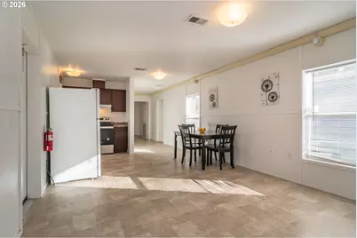 5000 NE Stephens St #40, Roseburg, OR 97470 - Photo 7