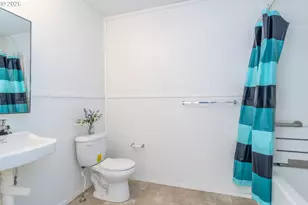 5000 NE Stephens St, Roseburg, OR 97470 - Photo 19