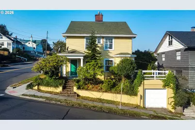 997 16th St, Astoria, OR 97103 - Photo 3