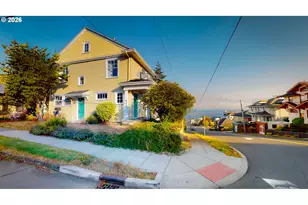 997 16th St, Astoria, OR 97103 - Photo 1