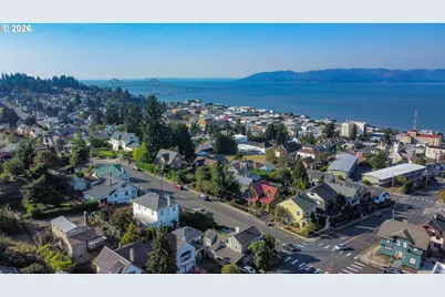 997 16th St, Astoria, OR 97103 - Photo 7